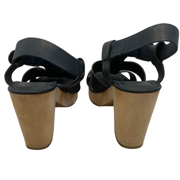 A.P.C. Wood Sandal Heels - Picture 6 of 10